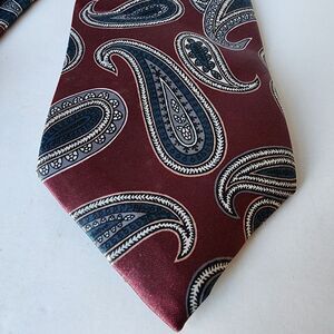 Vintage Tie The Mens Store Necktie Burgundy Paisley Polyester 3.5"x58"
